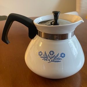 Vintage Corning Ware "Blue Cornflower" 6 Cup Tea Pot